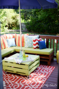 DIY-pallet-furniture-patio-makeover-www.placeofmytaste.com-2705