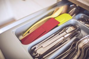 polygons-spoon-in-kitchen-drawer